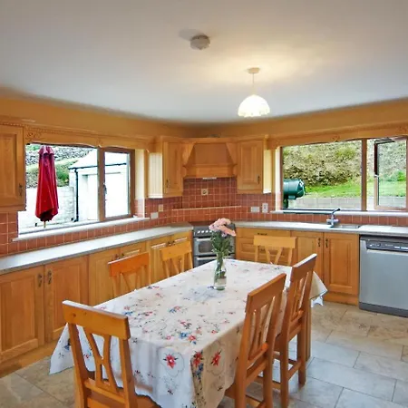펜션 4 Bed In Inch Oc-i190