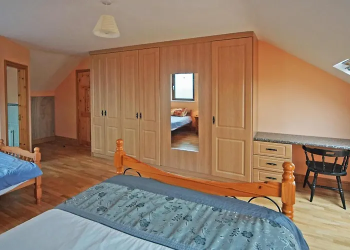 Дом отдыха 4 Bed In Oc-i190 Annascaul