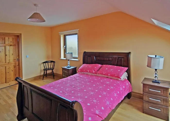 Дом отдыха 4 Bed In Oc-i190 *