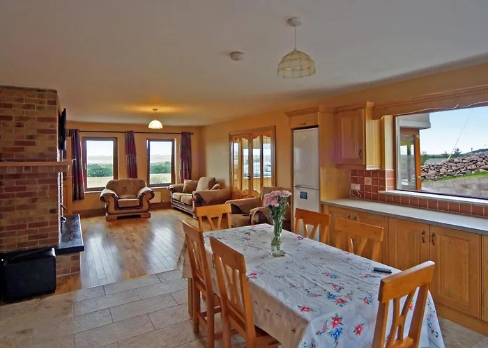 Дом отдыха 4 Bed In Oc-i190 *